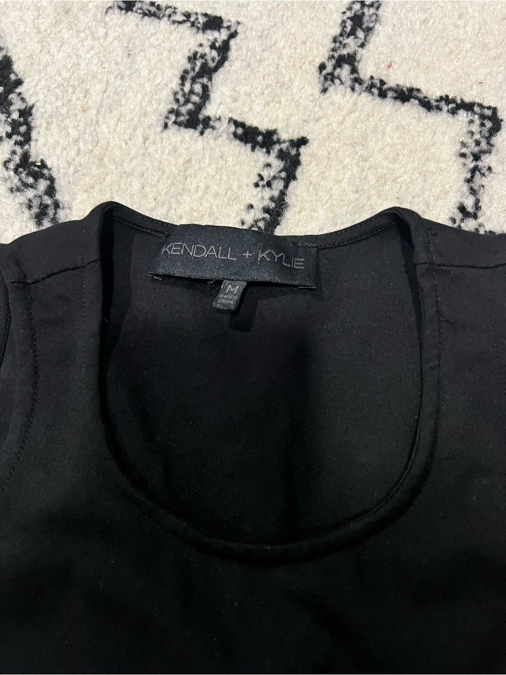 Kendall & Kylie Black Scoop Neck Tank Top